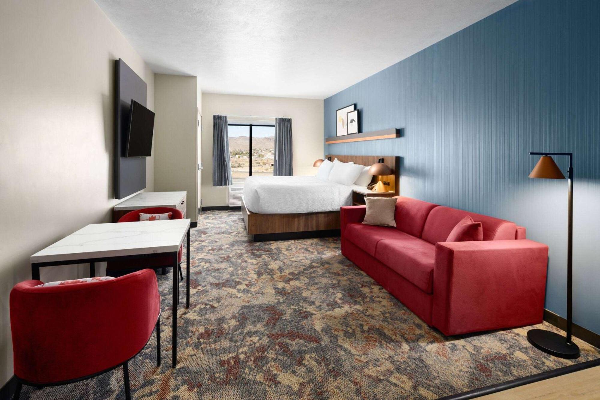 Hawthorn Extended Stay By Wyndham Kingman Bagian luar foto